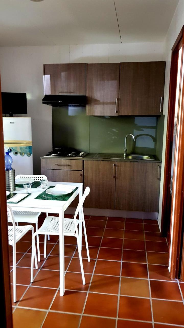 Hotel Camping Luna Marina di Massa Exteriér fotografie